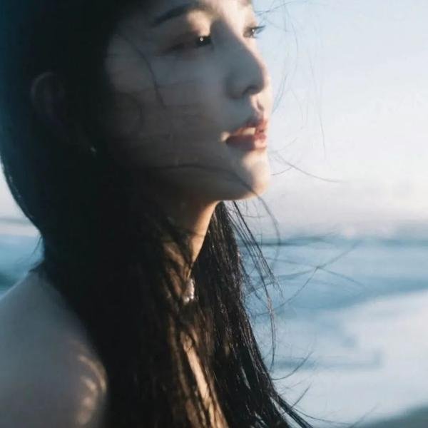 不惜一切海报